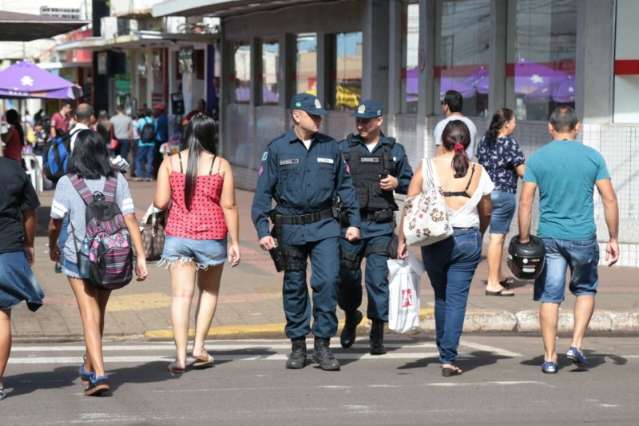 Shoppings e com&eacute;rcio do Centro funcionam hoje, mas fecham amanh&atilde;