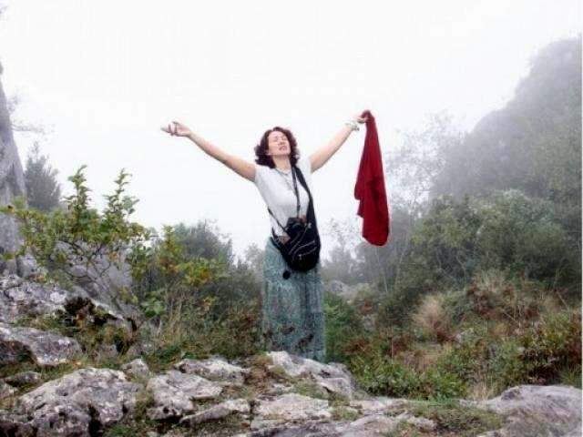 Com viagens &agrave; terra de Maria Madalena, grupo cultua um &iacute;cone do poder feminino