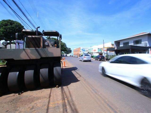 Moradores reclamam de paralisa&ccedil;&atilde;o em obras do Ex&eacute;rcito na Brilhante