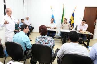 Conselheiros regionais levam reivindica&ccedil;&otilde;es dos bairros ao prefeito