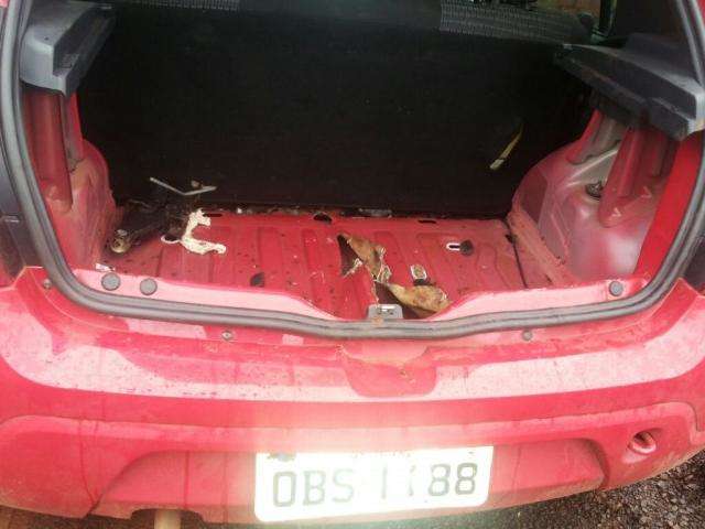 Traficante &eacute; preso transportando 20 kg de coca&iacute;na em ve&iacute;culo furtado