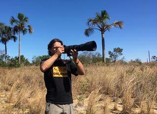 Carlos Eduardo Fragoso se aventura na selva para fazer os clicks (Foto: Carlos Eduardo Fragoso)