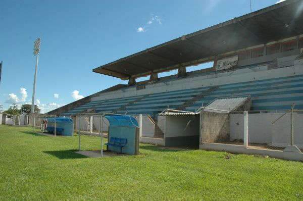  Com Madrugad&atilde;o interditado, Misto pode ficar sem casa para estreia na S&eacute;rie B