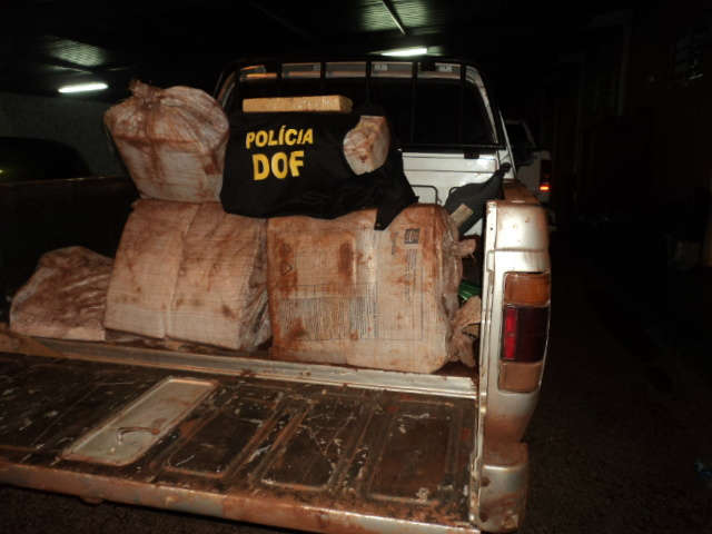  DOF flagra 295 quilos de maconha em caminhonete e prende dois
