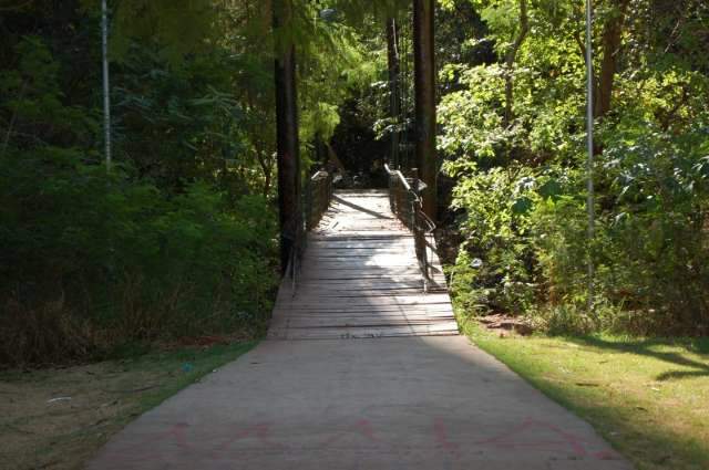 Prefeitura conclui obra que acabou com eros&atilde;o no Parque das &Aacute;guas