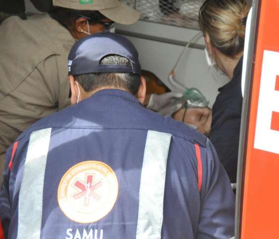 Homem &eacute; baleado na nuca no Jardim Semin&aacute;rio e fica em estado grave