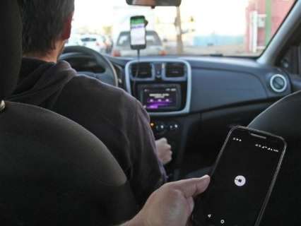 Clientes podem solicitar carros da Uber sem baixar o aplicativo no Celular