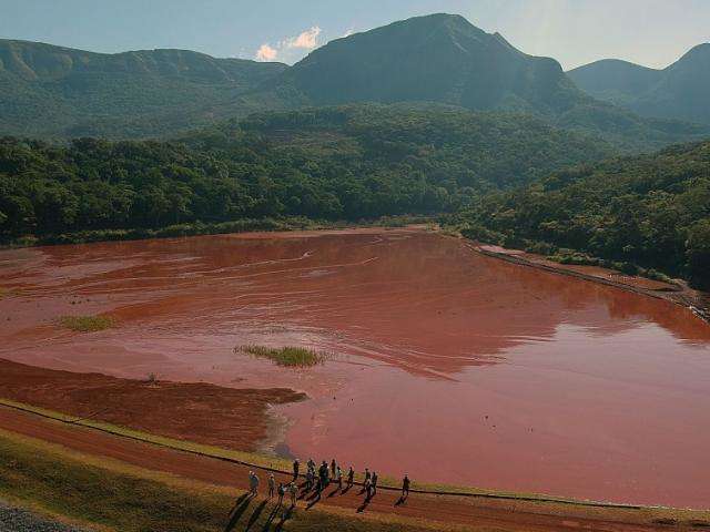 &ldquo;Rastro de destrui&ccedil;&atilde;o&rdquo; de barragem em Corumb&aacute; levaria lama por 16 km