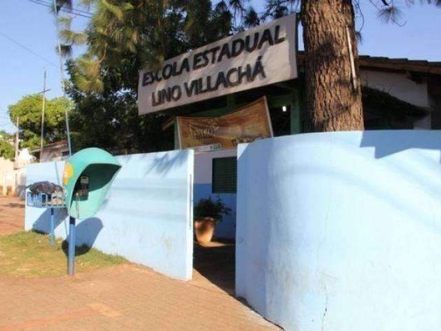 Escola decreta luto pela morte de menina espancada por colegas