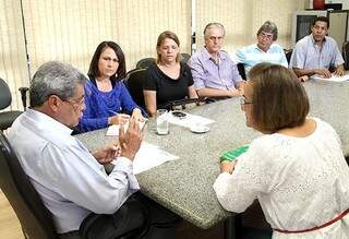 Governador se reuniu, nesta terça-feira, com integrantes do Condec (Foto: Rachid Waqued)