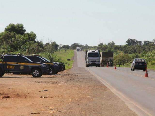 Sem escolha, moradores temem falta de estrutura em nova &aacute;rea
