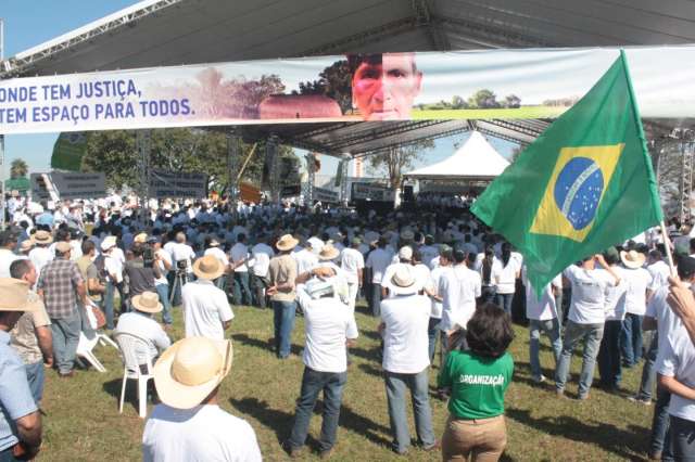 Fazendeiro espera h&aacute; 10 anos por decis&atilde;o de Justi&ccedil;a em &aacute;rea ocupada por &iacute;ndios