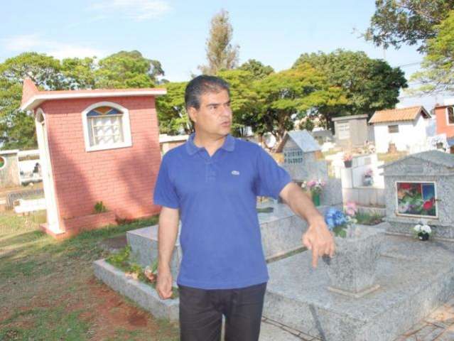 Nelsinho afirma que aguarda equipe de Bernal procurar Prefeitura