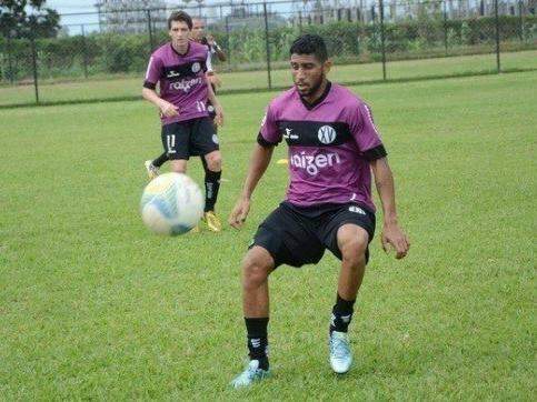 Douradense de 21 anos que jogava no XV de Piracicaba tem morte cerebral
