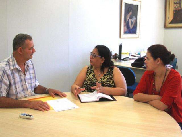 Por causa do calor, alunos da UFMS ter&atilde;o aulas em escola municipal