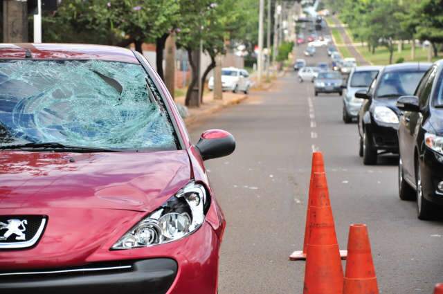  Motociclista morre ap&oacute;s colis&atilde;o com Gol que n&atilde;o respeitou sinaliza&ccedil;&atilde;o