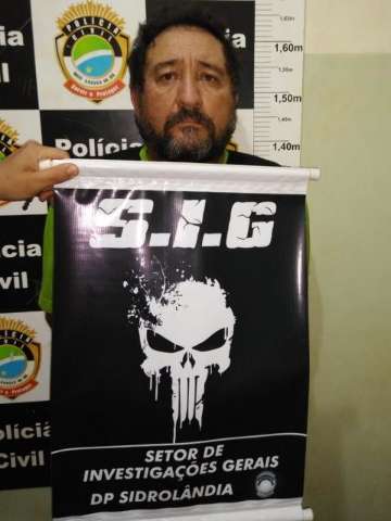 Suspeito de assassinar pai e filho em briga de terreno &eacute; preso em assentamento