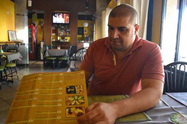 Mexilh&atilde;o com fritas &eacute; o arroz com feij&atilde;o em restaurante belga de Campo Grande