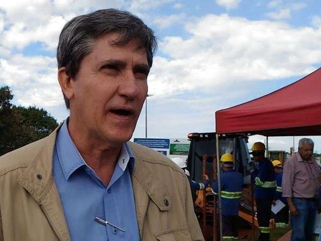 Equipe ter&aacute; 90 dias para definir plano de recupera&ccedil;&atilde;o do asfalto na Capital