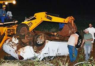  Irm&atilde;o do ex-prefeito de Sidrol&acirc;ndia morre ap&oacute;s capotar caminhonete na MS-060