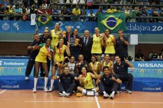 Seleção conquistou o quarto título em Pan-Americanos (Foto: Gaspar Nóbrega/Inovafoto/COB)
