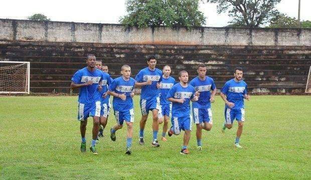 Campeonato Estadual de Futebol tem tr&ecirc;s jogos neste domingo