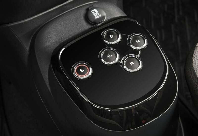 Fiat Mobi ganha nova versão Drive GSR com câmbio automatizado