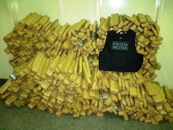 Den&uacute;ncias ajudam opera&ccedil;&atilde;o a apreender maconha 