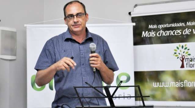 M&aacute;quina transforma toneladas de res&iacute;duos em fertilizantes e biomassa