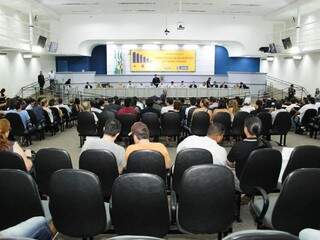 População assiste a sessão da Câmara Municipal de Campo Grande. (Foto: Izaías Medeiros/Câmara Municipal de CG/Arquivo).