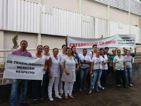 Hospital diz que j&aacute; efetuou pagamento da primeira parcela do 13&deg; sal&aacute;rio