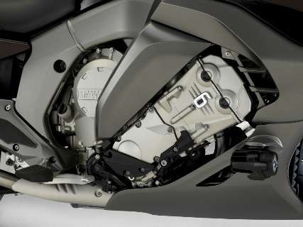 Nova BMW GTL 1600 com motor de seis cilindros será apresentada em novembro