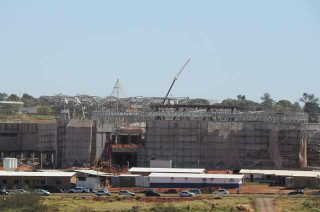 V&iacute;tima de acidente em obra de shopping teve apenas escoria&ccedil;&otilde;es, diz empresa