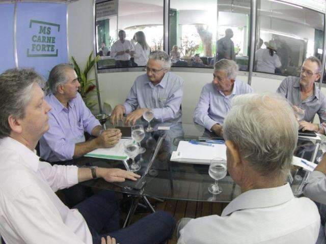 Governo refor&ccedil;a compra de dois mil equipamentos para agricultura familiar