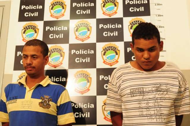 Dupla confessa homic&iacute;dio e leva policiais at&eacute; ossada na BR-060