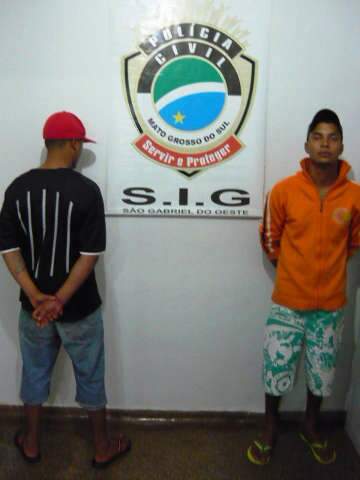  Pol&iacute;cia estoura boca de fumo e prende evadido de Unei em S&atilde;o Gabriel