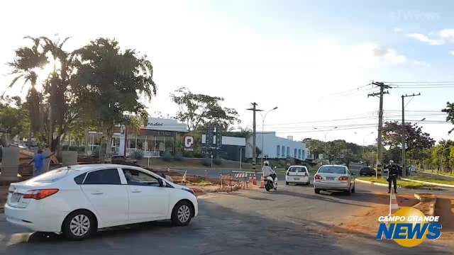 Conclus&atilde;o de obras na rotat&oacute;ria da Mato Grosso atrasa e fica para o fim de julho