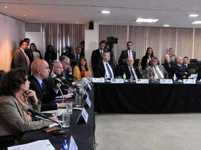 Em reuni&atilde;o com Temer, secret&aacute;rio de MS refor&ccedil;a pedido sobre custeio de presos