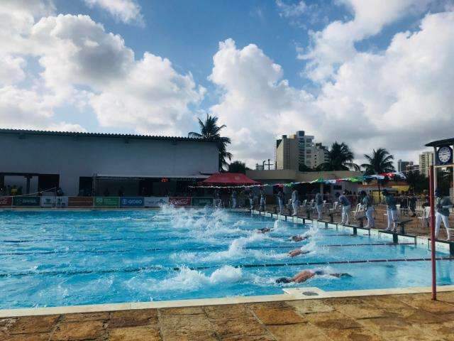 Nata&ccedil;&atilde;o de MS garante ouro e mais 3 medalhas no 1&ordm; dia dos Jogos Escolares