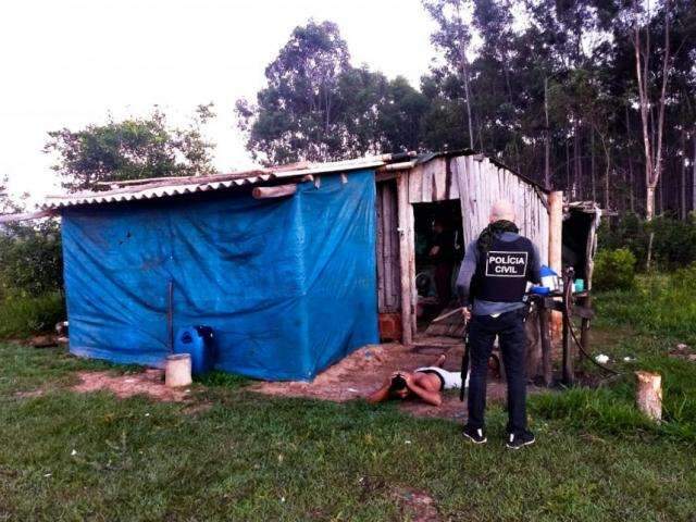 Durante opera&ccedil;&atilde;o, suspeito de v&aacute;rios roubos &eacute; preso enquanto dormia 