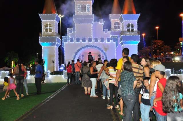 Indefini&ccedil;&atilde;o sobre Cidade do Natal se deve &agrave; crise financeira, diz Trad