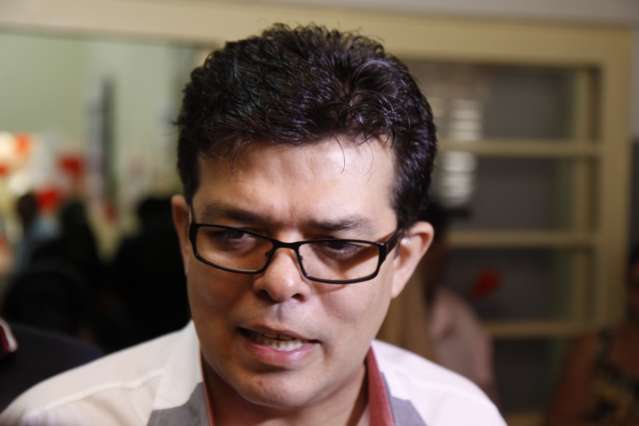 Olarte confirma vinda de R$ 311 milh&otilde;es para asfaltar 400 km de ruas na Capital