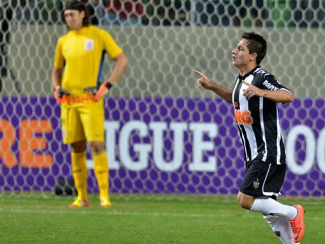  Com gol de sul-mato-grossense, Atl&eacute;tico-MG vence o Corinthians