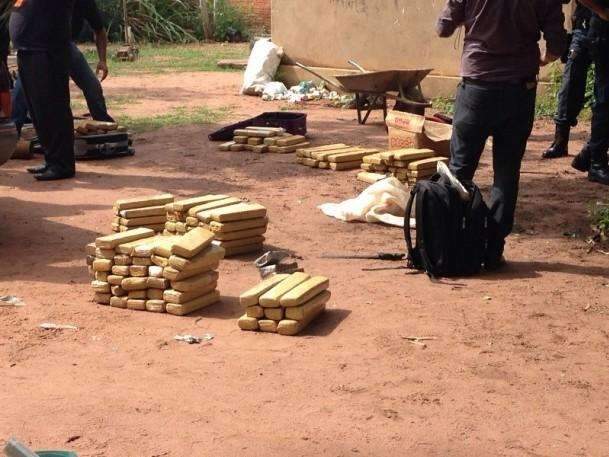 Opera&ccedil;&atilde;o deflagrada hoje apreendeu 100 kg de drogas e autuou 8 pessoas 
