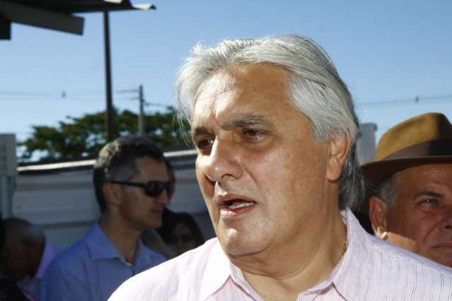 Respinga em Delc&iacute;dio pol&ecirc;mica sobre compra de usina nos EUA