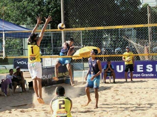 Circuito estadual de v&ocirc;lei de praia ocorre neste final de semana