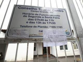 Sede do Conselho Tutelar da região central de Campo Grande (Foto: Saul Schramm/Arquivo)