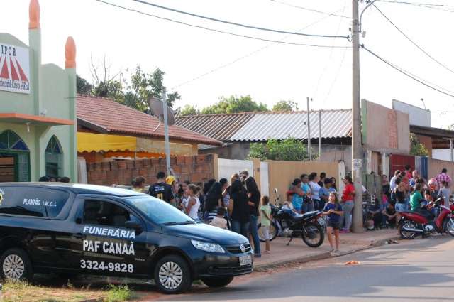Fam&iacute;lia afirma que adolescente morto era humilhado e perseguido