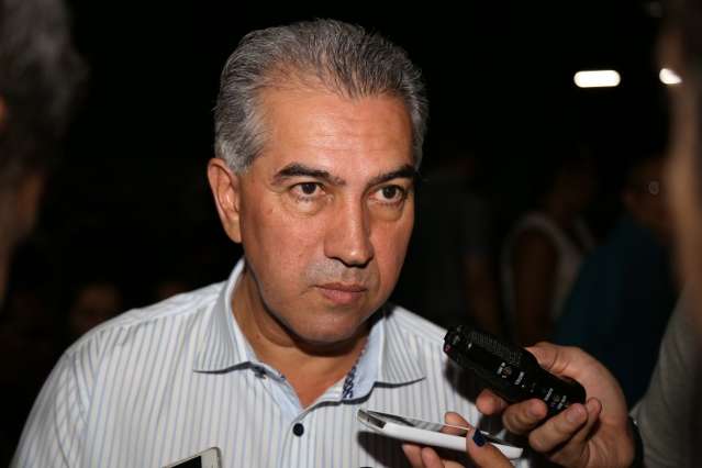Governador diz que &eacute; preciso aliviar tens&atilde;o para come&ccedil;ar a demarcar terras em MS