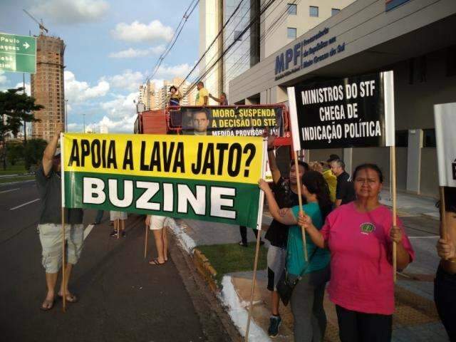 Manifesta&ccedil;&atilde;o pediu apoio &agrave; Lava Jato e repudio &agrave; decis&atilde;o do STF